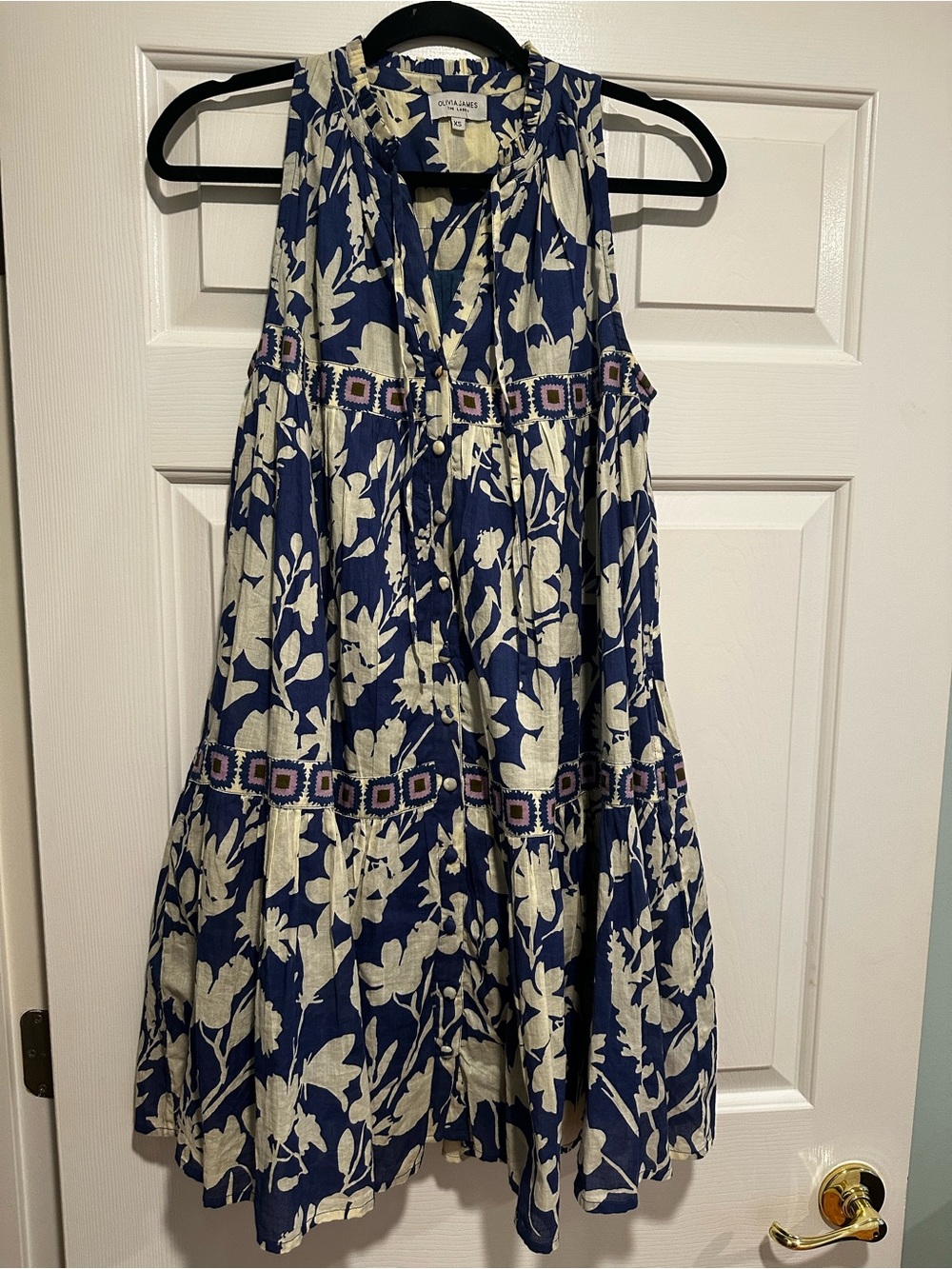 Women’s Blue and Cream Floral Tiered Dress